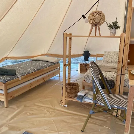 Tipi Rural *